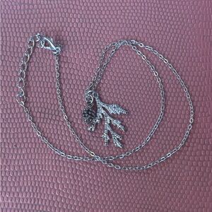 Silver Leaf Pendant Necklace